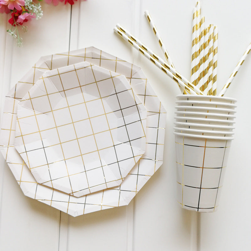 Disposable gilt mesh decagonal paper tray set