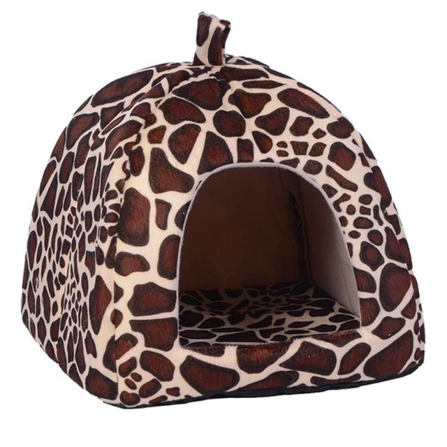 Premium Handcrafted Pet House – Cozy and Durable Shelter for Your Beloved Pe